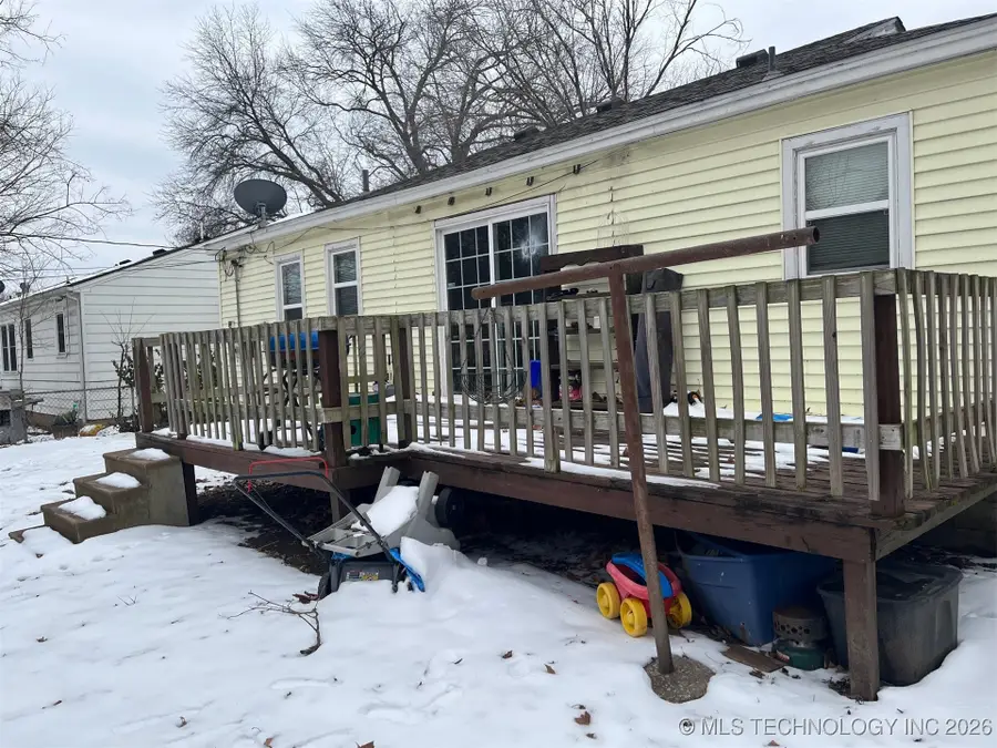 340 N Oak Street, Dewey, OK 74029 - #2