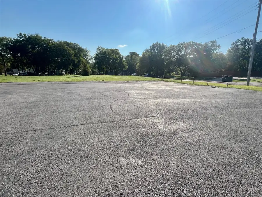 700 N 1st Street N, Madill, OK 73446 - #2