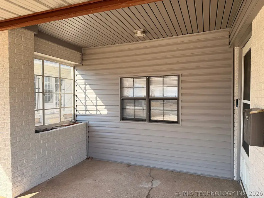 624 W Kirk Street, Shawnee, OK 74801 - #2