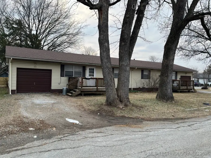 502 N Creek Street, Dewey, OK 74029 - #3