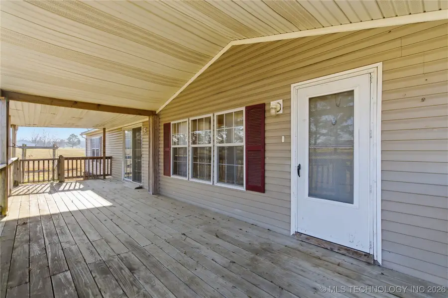 108 E Redbud Lane, Gore, OK 74435 - #2