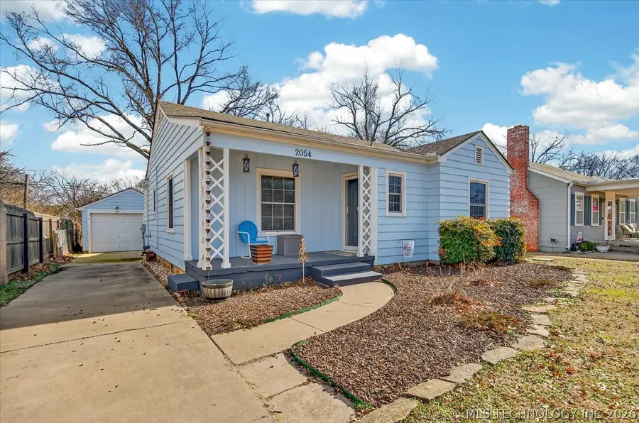 2054 SE Dewey Avenue, Bartlesville, OK 74003 - #2