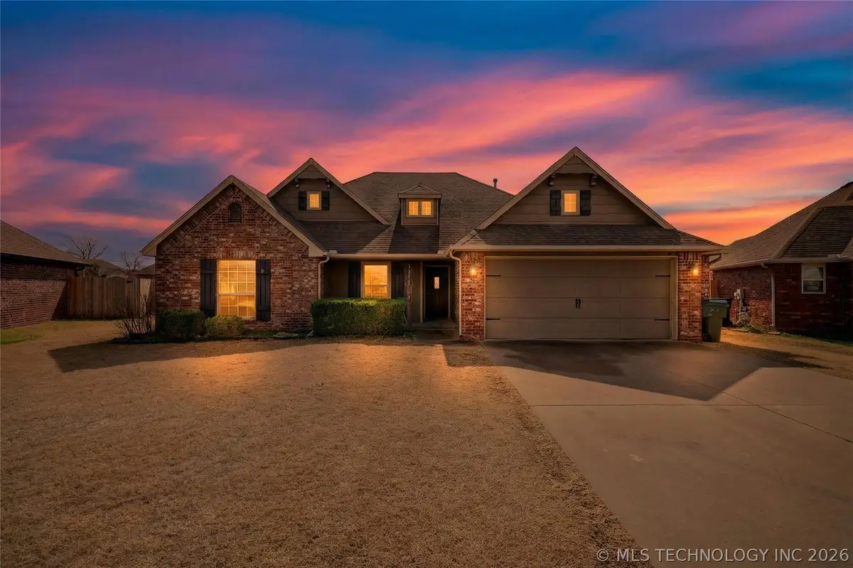 12428 E 128th Street N, Collinsville, OK 74021 - #1