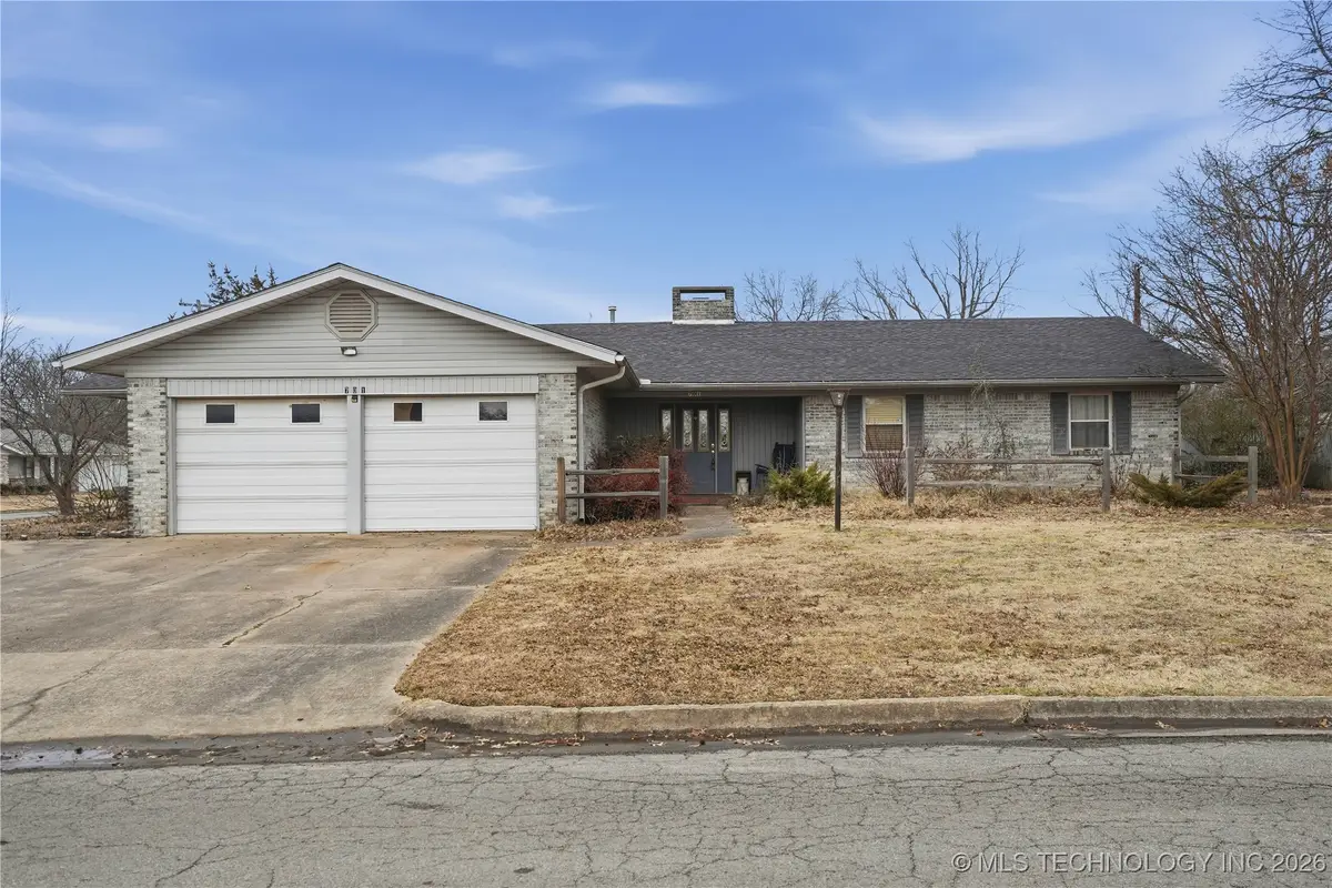 701 E Lucy Avenue, Sallisaw, OK 74955 - #1