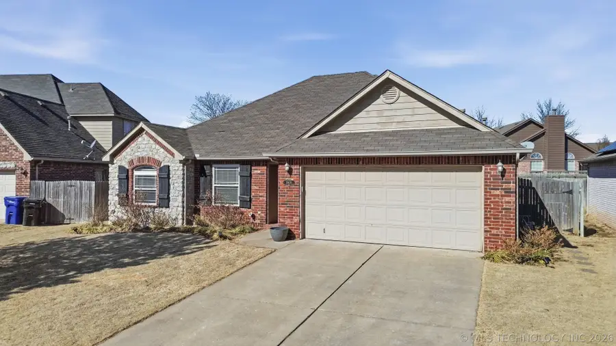 19405 E 48th Street S, Broken Arrow, OK 74014 - #2