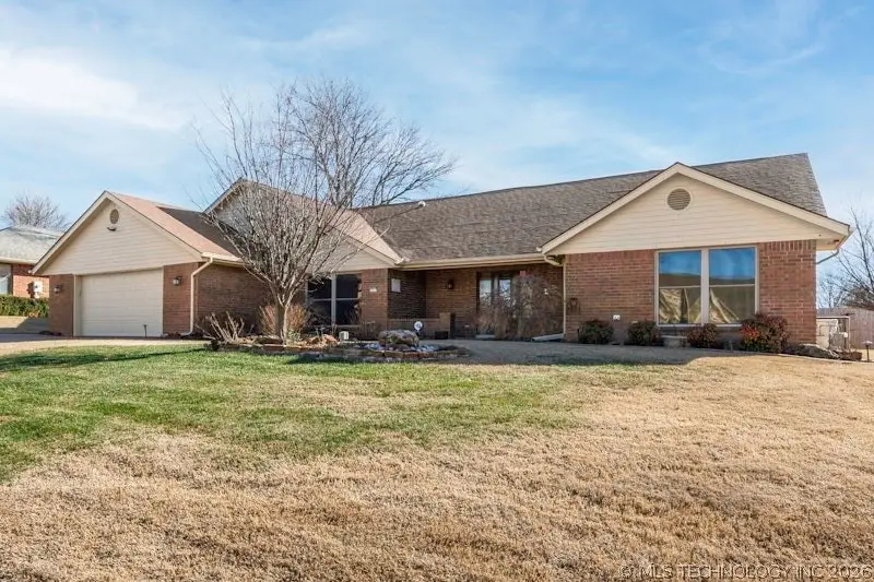 2617 Regency Road, Bartlesville, OK 74006 - #2