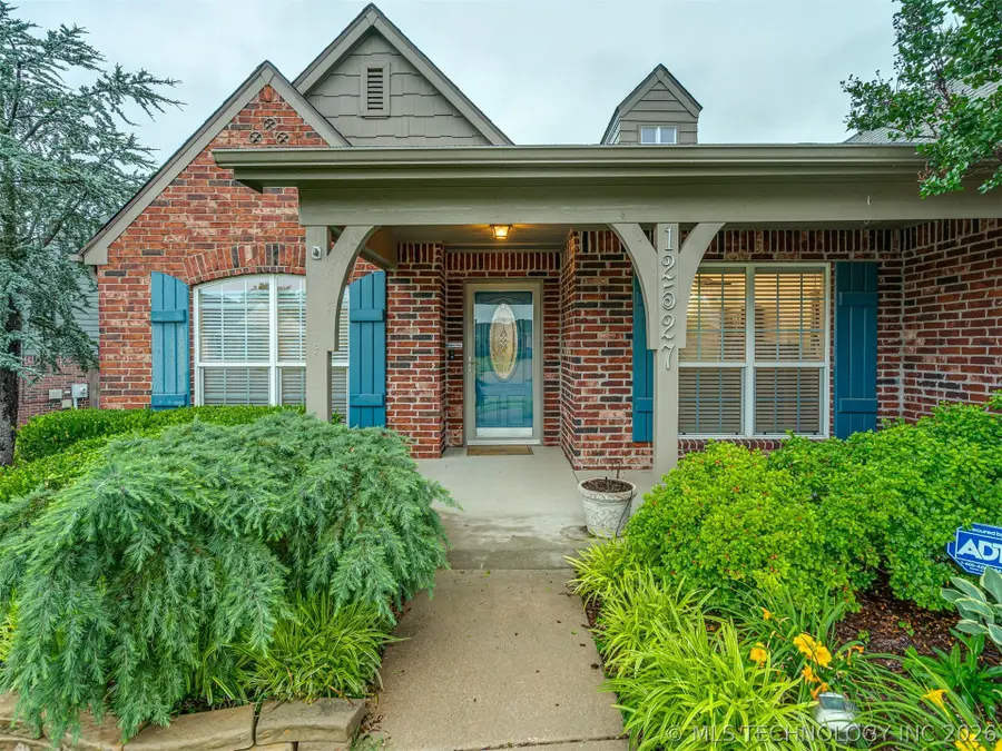 12527 S Ash Avenue, Jenks, OK 74037 - #2