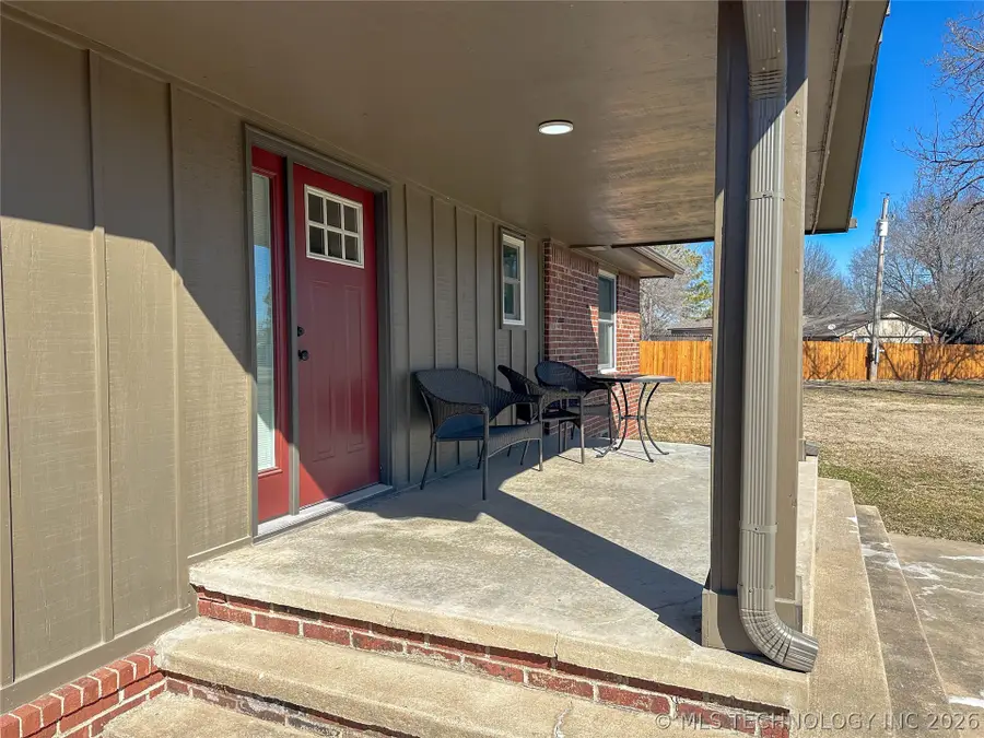 5721 E Everetts Point, Oologah, OK 74053 - #3