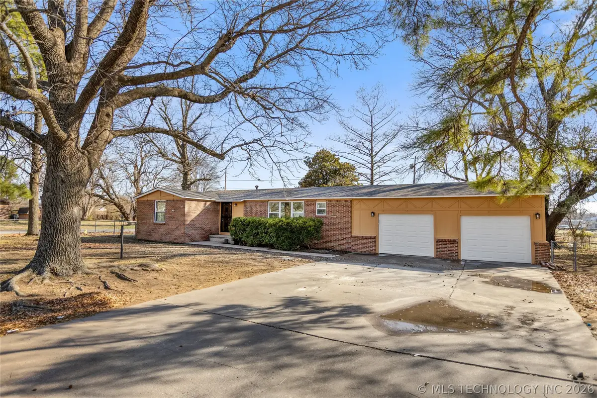 1408 E 1st Street, Okmulgee, OK 74447 - #1