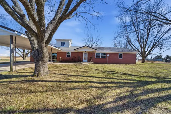 2251 S 4260 Road, Chelsea, OK 74016