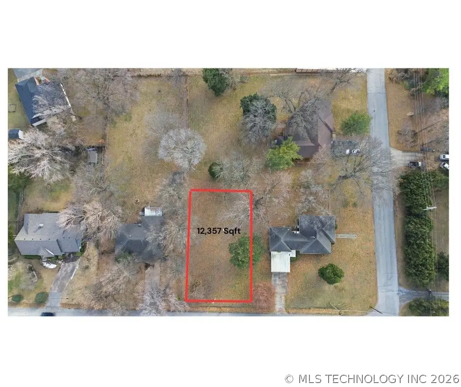 2706 E 49th Street, Tulsa, OK 74105 - #1