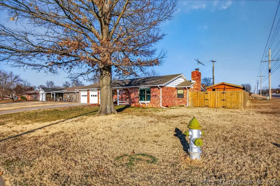 872 Concord Drive, Bartlesville, OK 74006 - #2