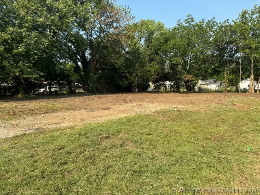 533 N Smith Street, Vinita, OK 74301 - #2