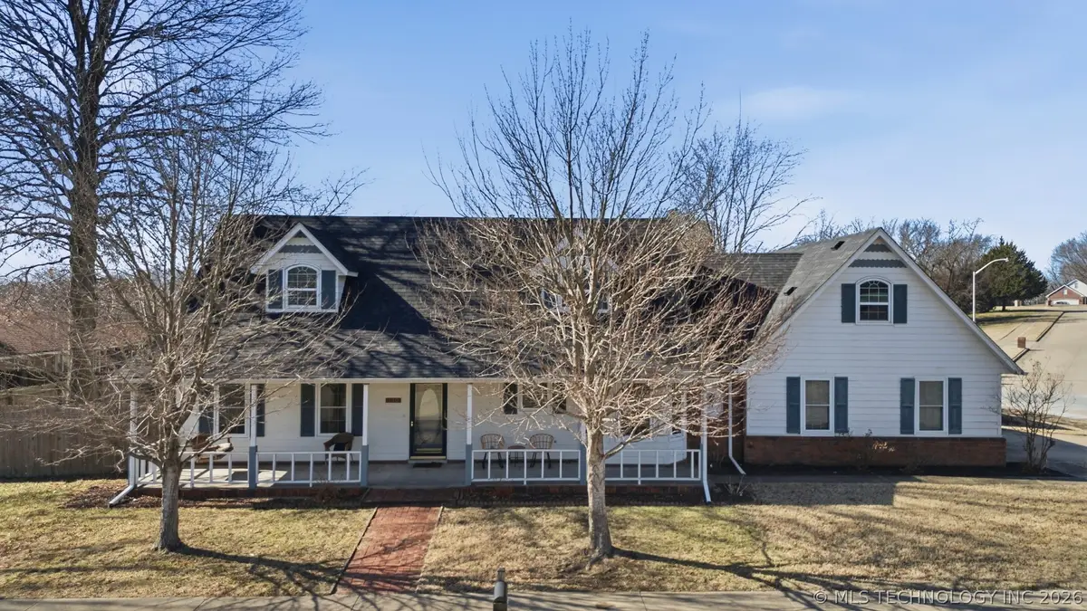 2601 Westwood Drive, Claremore, OK 74017 - #1