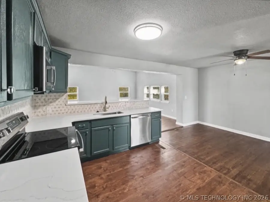 5929 E 7th Street, Tulsa, OK 74112 - #2