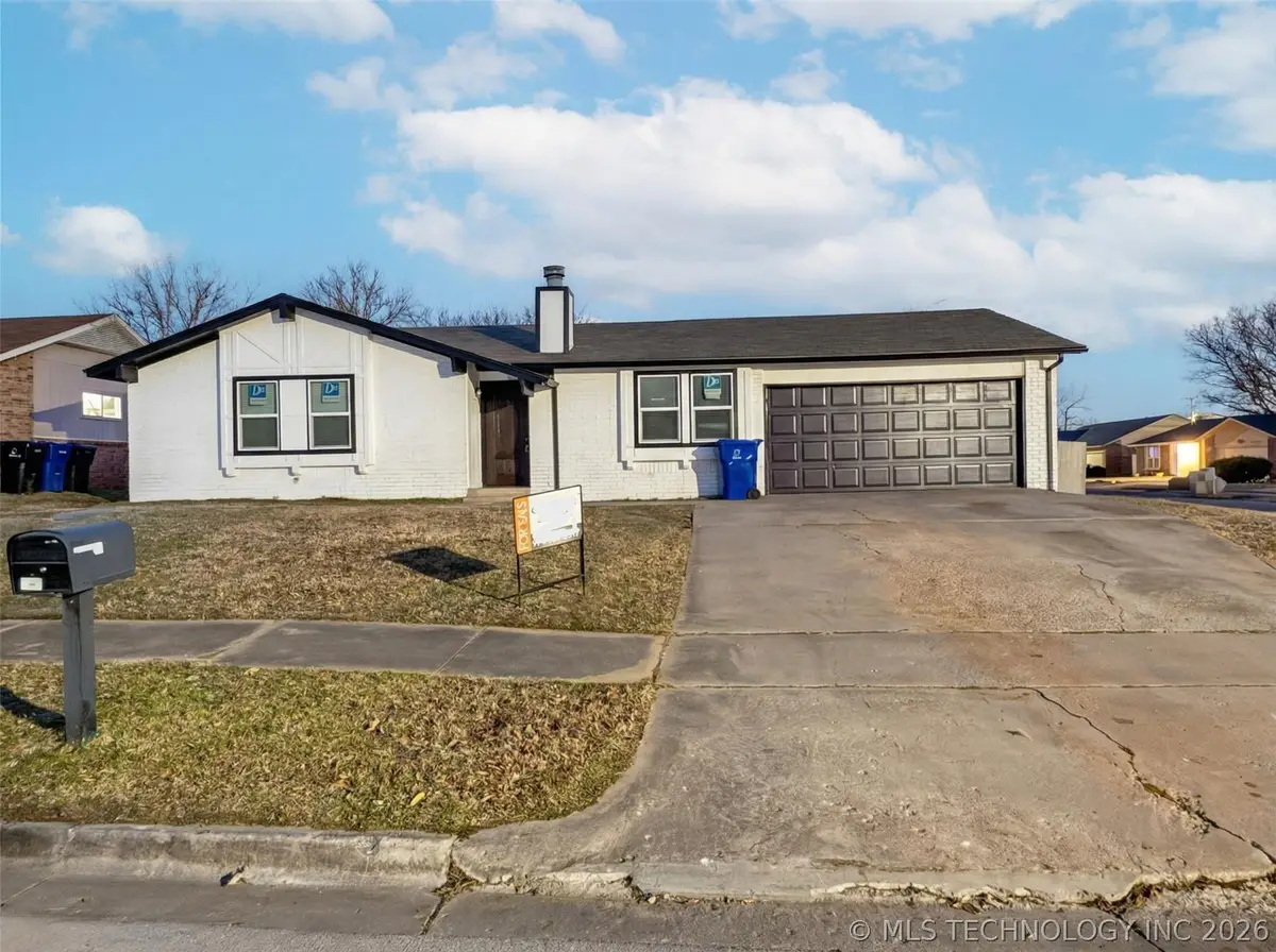 433 W Austin Street, Broken Arrow, OK 74011 - #1