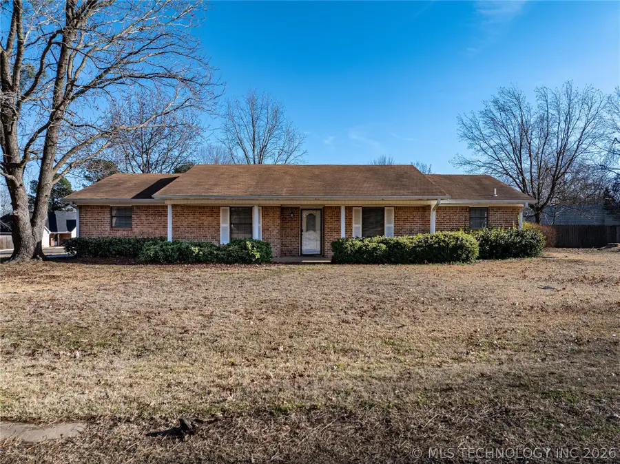 111 Meadowlark Lane, Durant, OK 74701 - #2