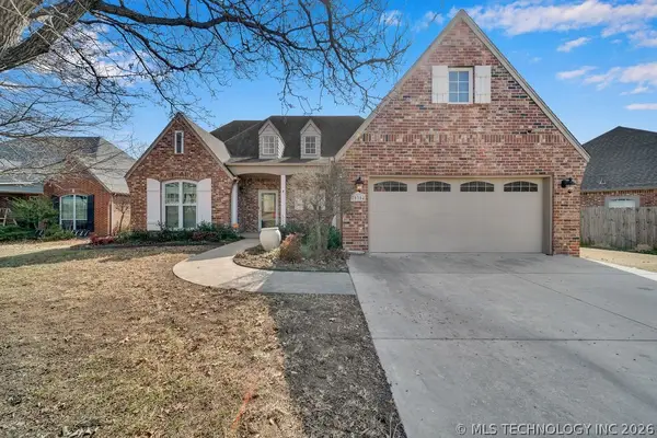 10304 E 90th Street, Owasso, OK 74055