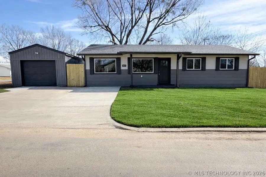 2203 S Poplar Street, Sapulpa, OK 74066 - #2