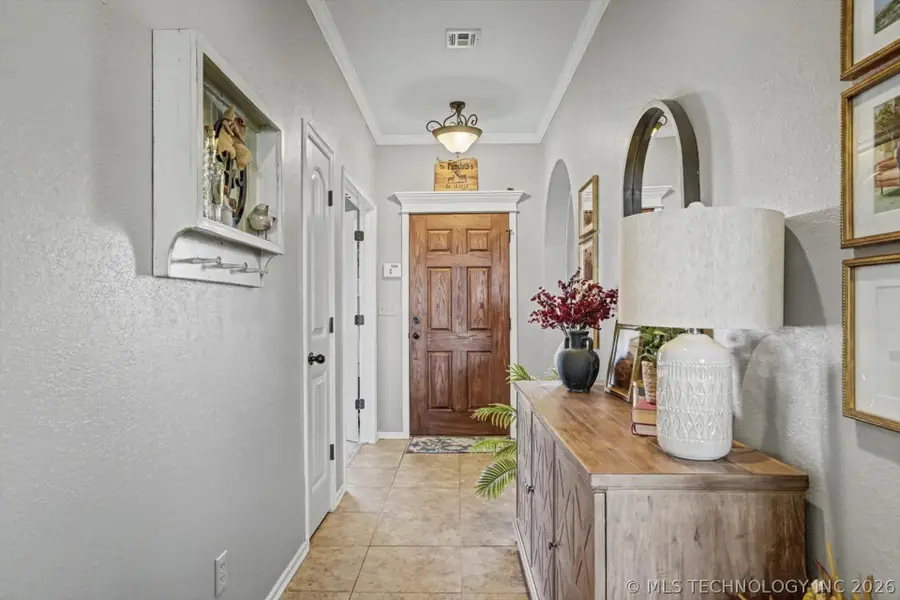 1405 S Choctaw Avenue, Skiatook, OK 74070 - #3