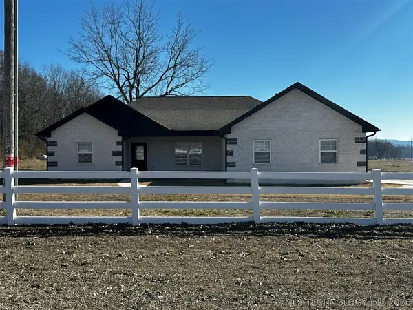 20030 E 794 Road, Tahlequah, OK 74464