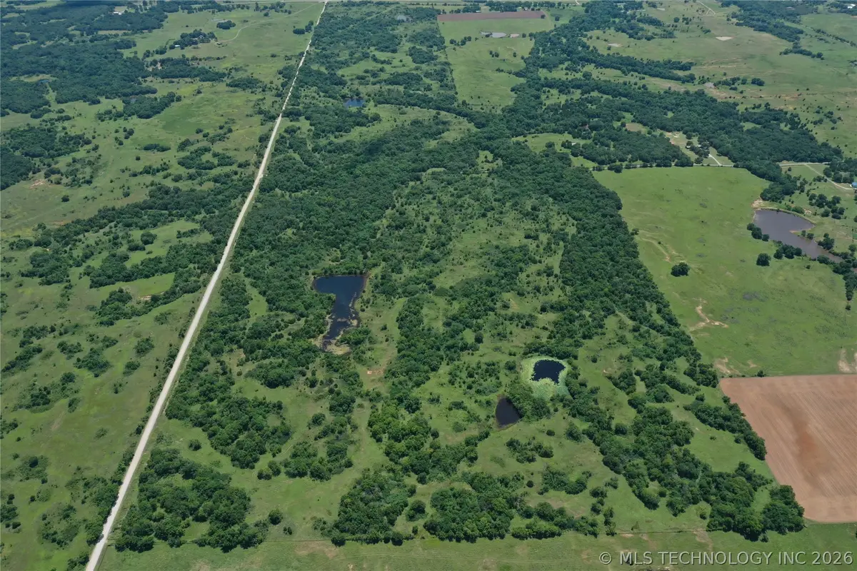 3210 N County Road, Pauls Valley, OK 73075 - #1
