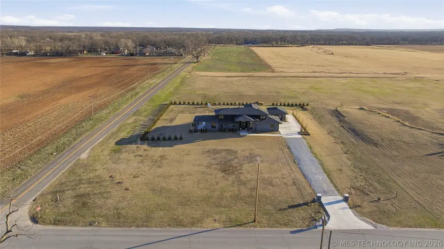 9696 E 161st Street S, Bixby, OK 74008 - #3