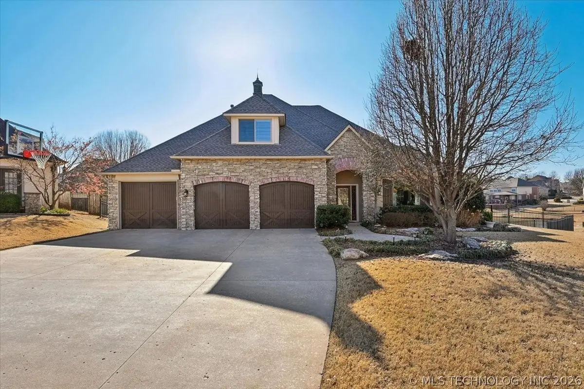 304 E 123rd Court S, Jenks, OK 74037 - #1
