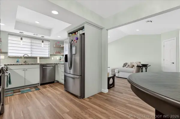 5209 S Nowata Road #201, Bartlesville, OK 74006