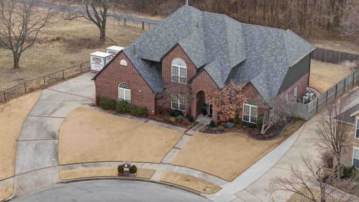 3816 S Butternut Avenue, Broken Arrow, OK 74011 - #1