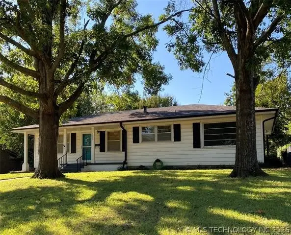 1227 Waco Street, Durant, OK 74701