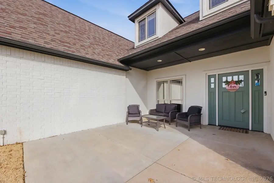 7725 S Frisco Avenue, Tulsa, OK 74132 - #2