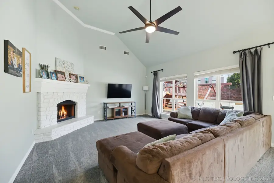 7725 S Frisco Avenue, Tulsa, OK 74132 - #3