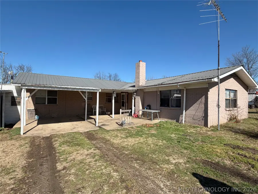 21942 E 510 Road, Colcord, OK 74338 - #2