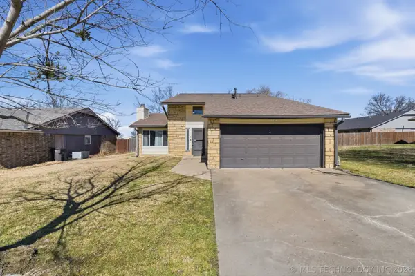 5438 Clearview Drive, Bartlesville, OK 74006