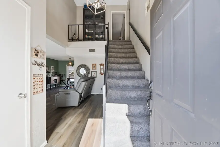 5438 Clearview Drive, Bartlesville, OK 74006 - #3