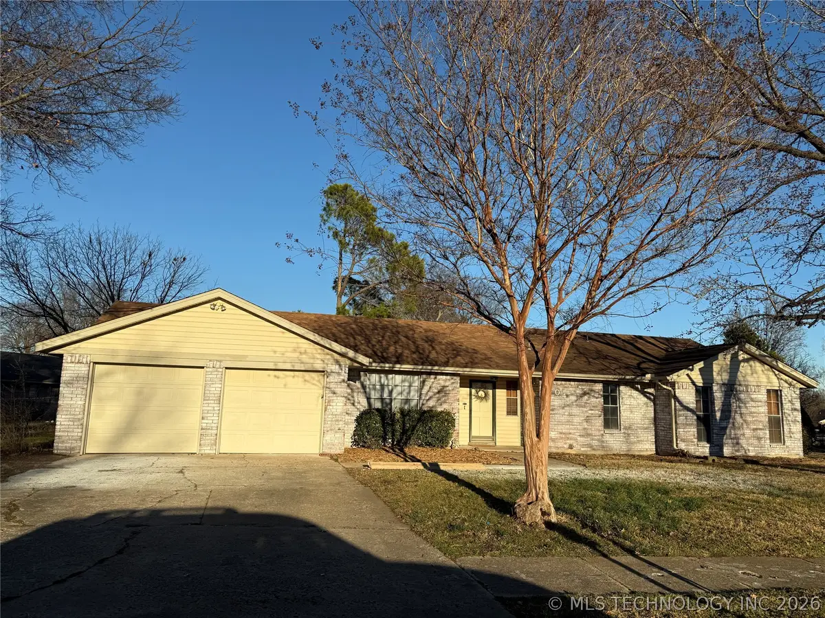 404 Trenton Road, Muskogee, OK 74403 - #1