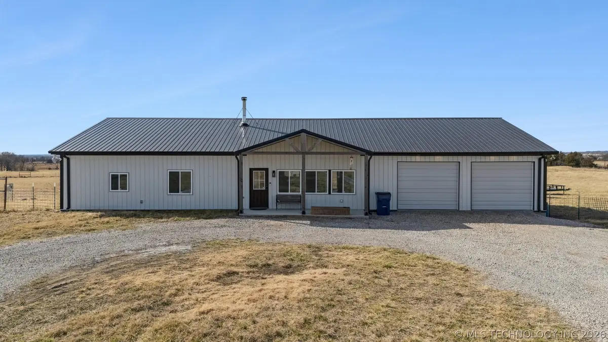 1327 W Davis, Nowata, OK 74048 - #1