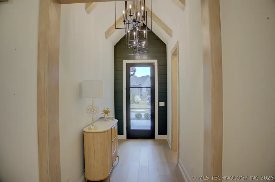 910 W 86th Street S, Tulsa, OK 74132 - #3