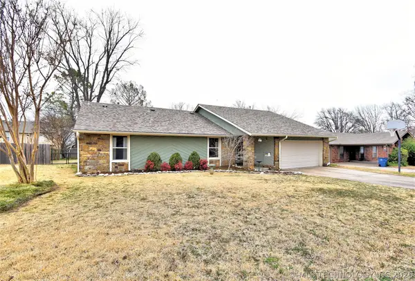 9213 E 68th Street, Tulsa, OK 74133