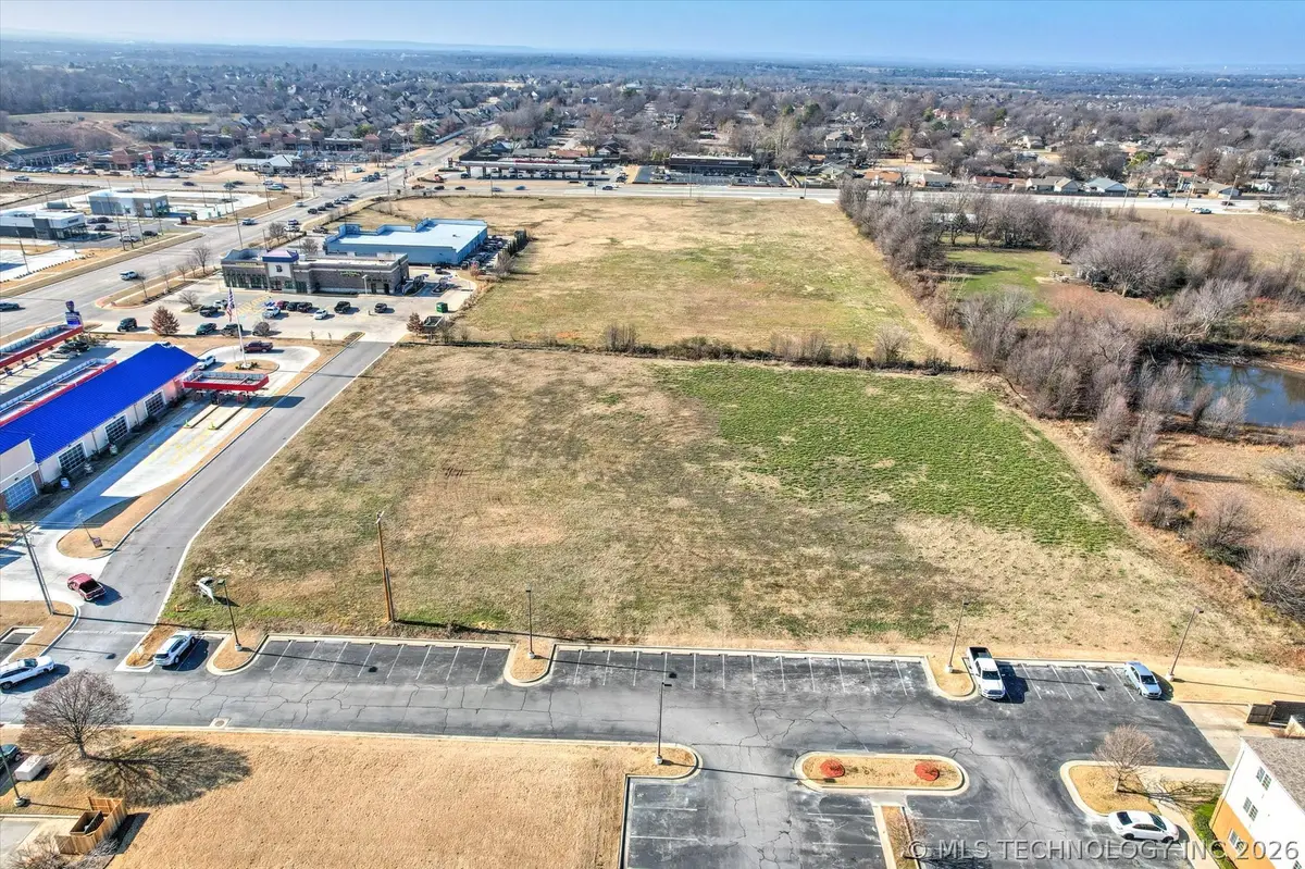 11599 E 96th Street, Owasso, OK 74055 - #1