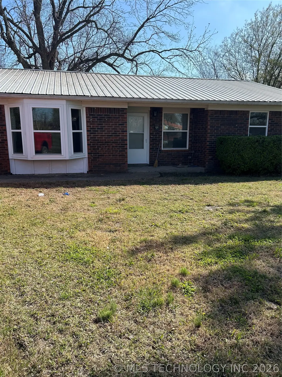 402 F Street, Stigler, OK 74462 - #1