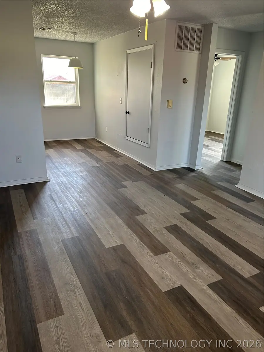 402 F Street, Stigler, OK 74462 - #2