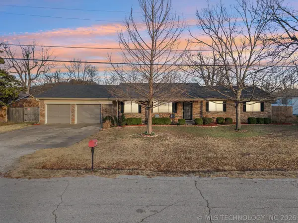 3745 S 60th West Avenue, Tulsa, OK 74107