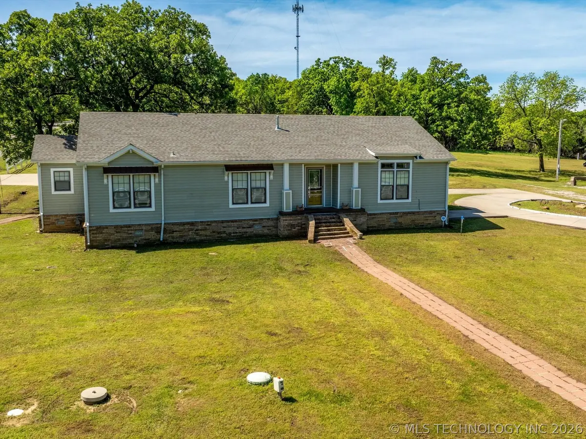 705 Palmer Avenue, Pawhuska, OK 74056 - #1