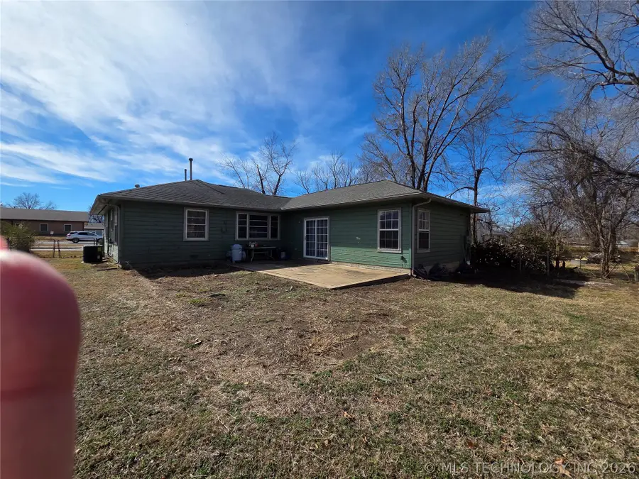 206 W Urbana Street, Broken Arrow, OK 74012 - #2