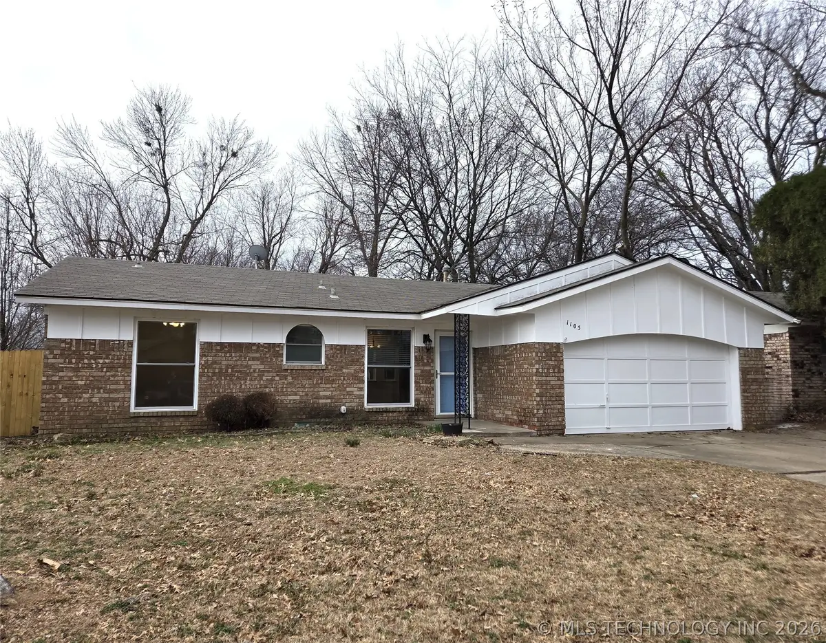 1105 W 16th Street, Claremore, OK 74017 - #1
