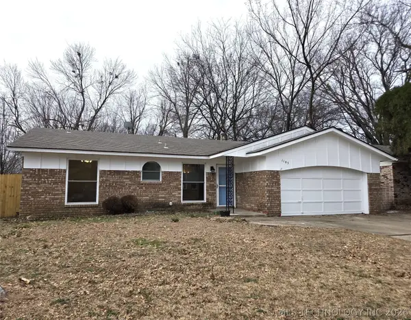 1105 W 16th Street, Claremore, OK 74017