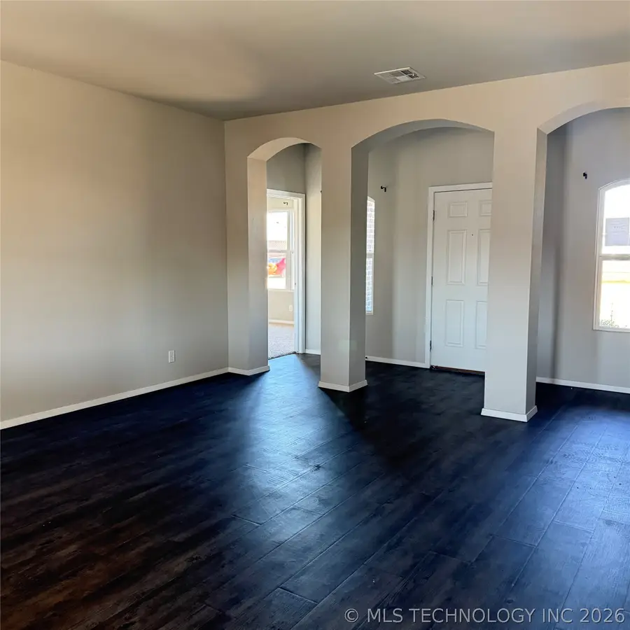 7510 E 159th Street S, Bixby, OK 74008 - #3