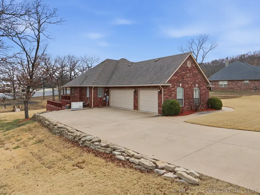 2619 Woodstone Drive, Catoosa, OK 74015 - #2